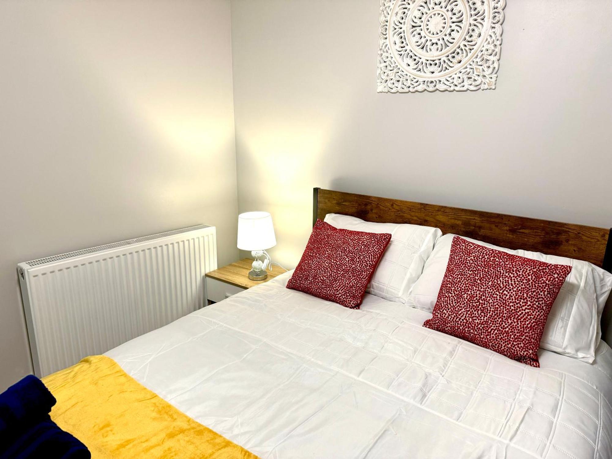 Comfy Studio Flat And Workspace Near Ashton-U-Lyne Station Stalybridge Eksteriør billede
